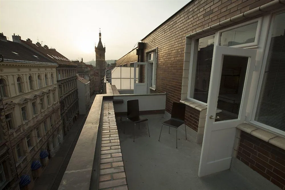 Hostel Ahoy! Newtown Praga 2*,  Czechy